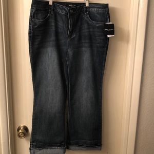 NWT Size 12 Baccini jeans